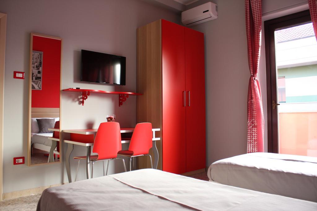 Bed & Breakfast La Perla Rosa Pescara Cameră foto
